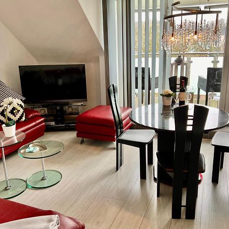 Apartment Orchidee มึลไฮม์ อันแดร์ รัวร์ ภายนอก รูปภาพ